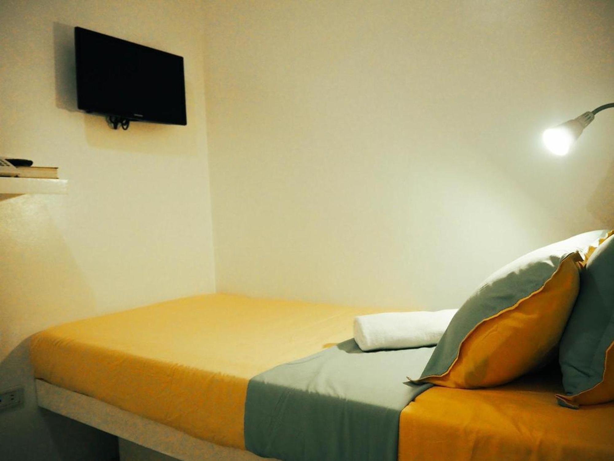 Wanderlust Bed And Breakfast プエルト・プリンセサ エクステリア 写真